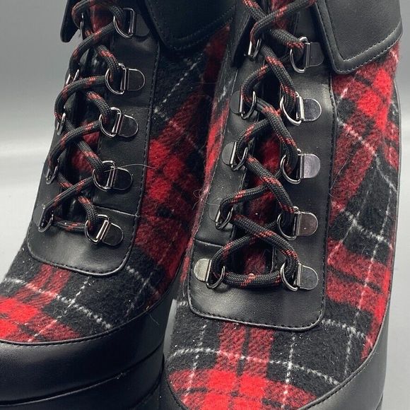 Jessica Simpson Boots  9 Red Black Tartan Plaid Platform Boots Edgy Hunter - Picture 7 of 11